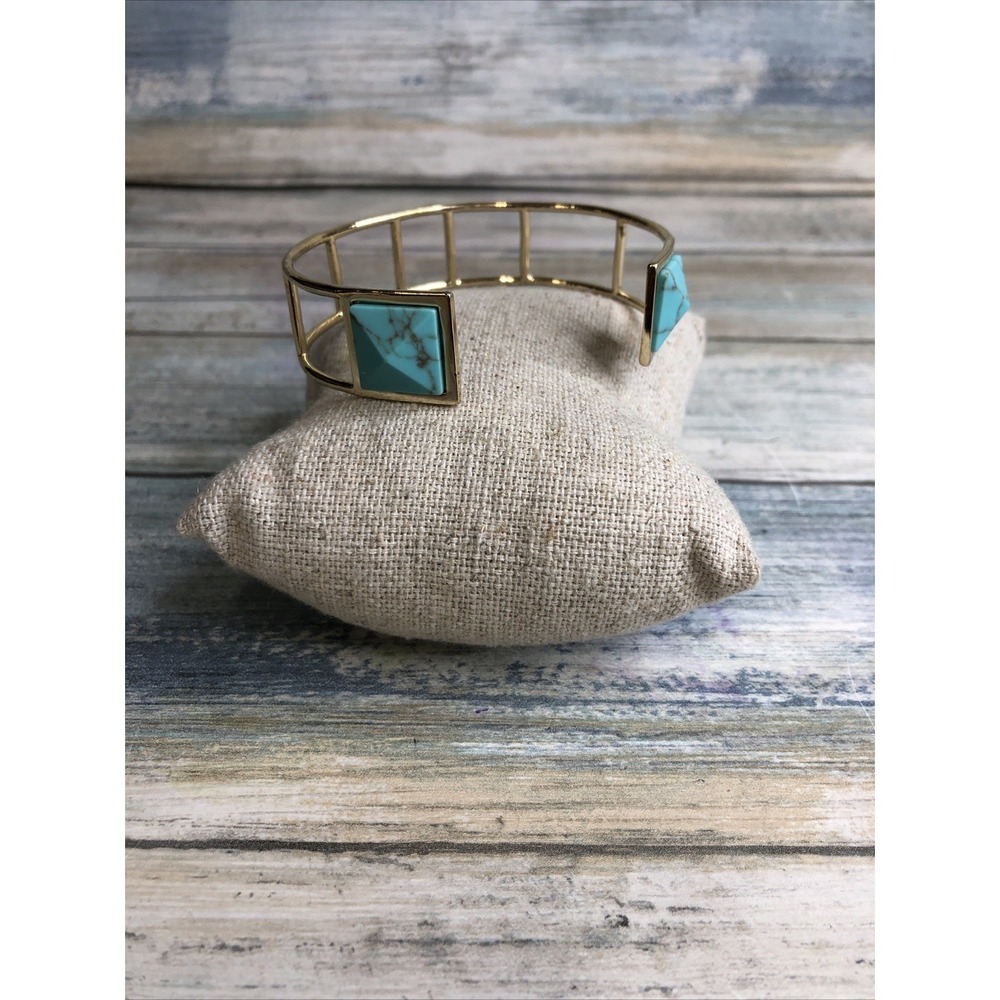 Vera Bradley Goldtone CASUAL GLAM Faceted Turquoise‎ Stone Split Cuff Bracelet
